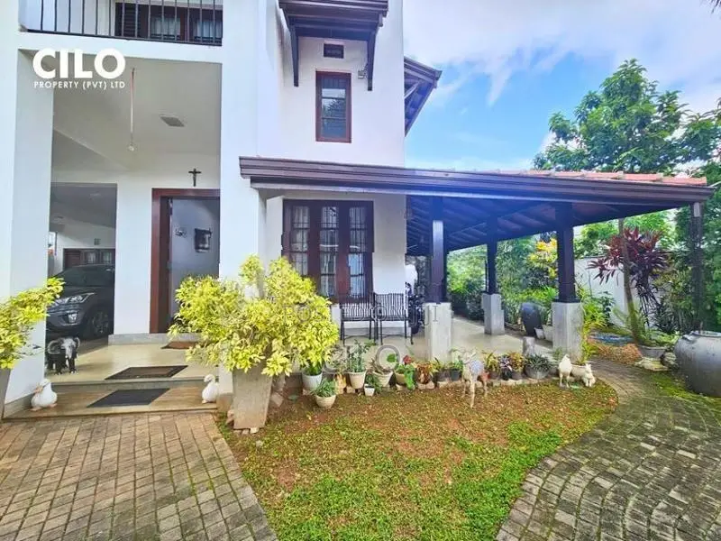 Luxury 5 Br House for Sale – Ethul Kotte