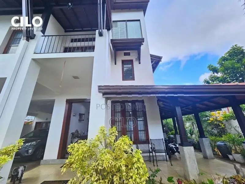 Luxury 5 Br House for Sale – Ethul Kotte