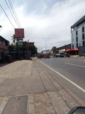 Land for Sale in Seeduwa - Mukalangamuwa