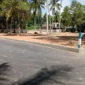 Land for sale in Minuwangoda