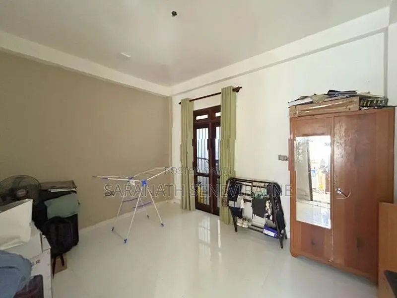 2 Storied House Built in Prime Land Off Galwarusa Rd Athurugiriya