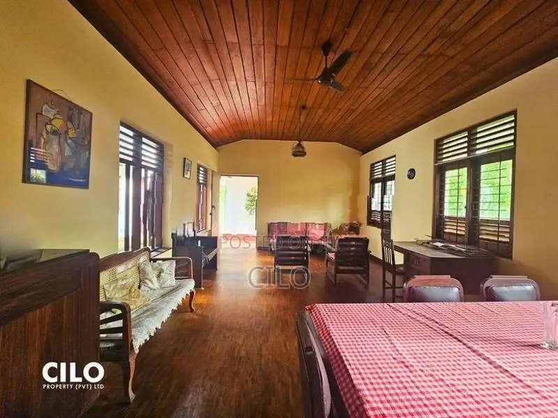 24 Perch Land with House for Sale – Koswatta Road, Nawala