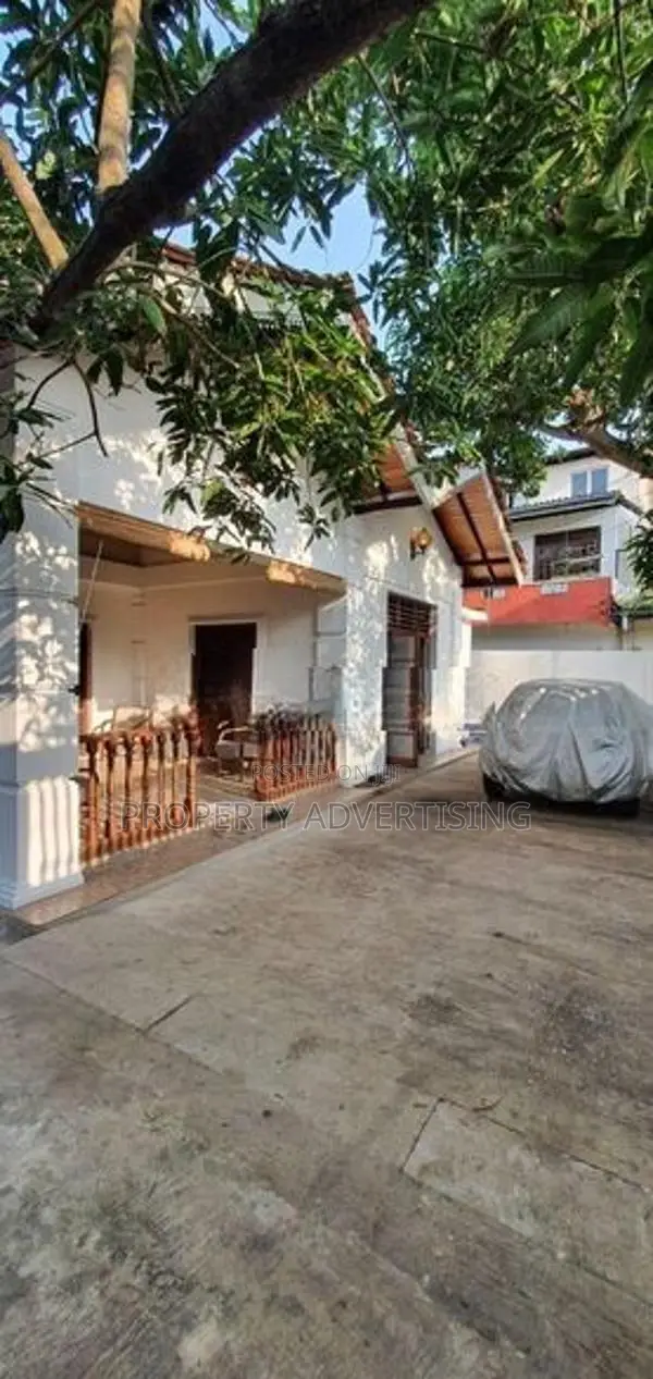 10 Rooms Villa for Rent in Mount Lavinia