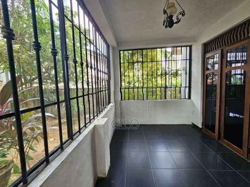 24 Perch Land with House for Sale – Koswatta Road, Nawala