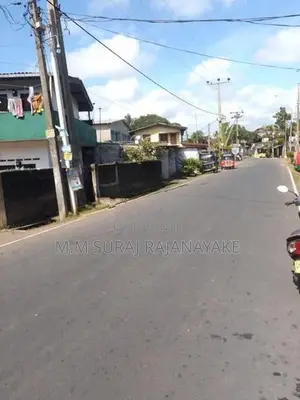 Land for Sale in Katunayake