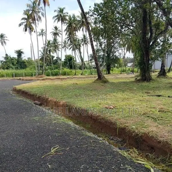 පැල්ලන්දෙණිය හන්දියෙන්ම සුපිරි ඉඩමක්