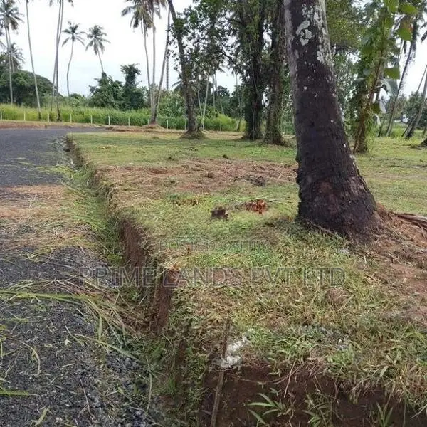 පැල්ලන්දෙණිය හන්දියෙන්ම සුපිරි ඉඩමක්
