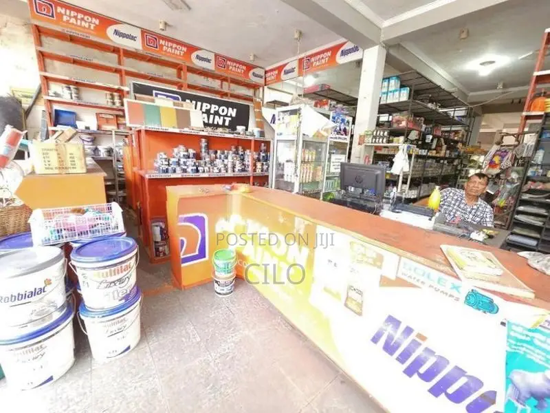 පන්නල ,කුලියාපිටිය බස් මාර්ගයේ පර්චස් 40ක ඉඩම සමග ව්‍යාපාරික ස්ථානයක්