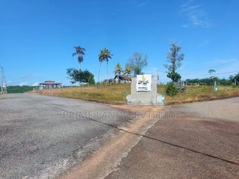 Land for Sale in Aluthgama