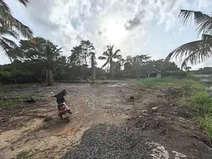 Front Land Slots for Sale in Jaela