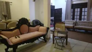 3 Storied 05 Bed Room Modern House Maharagama