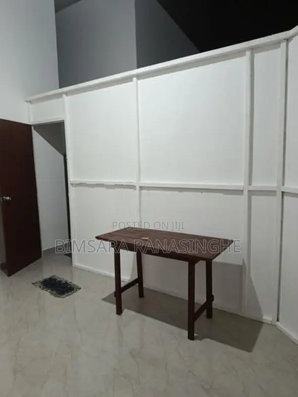 Room For Rent In Pannipitiya