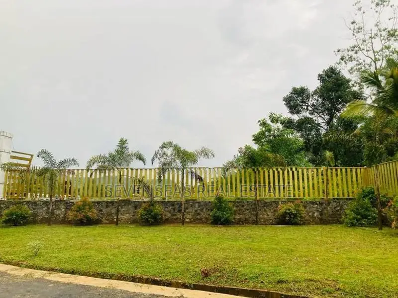 Super Residential 10 Perch Land Plots for Sale Eheliyagoda