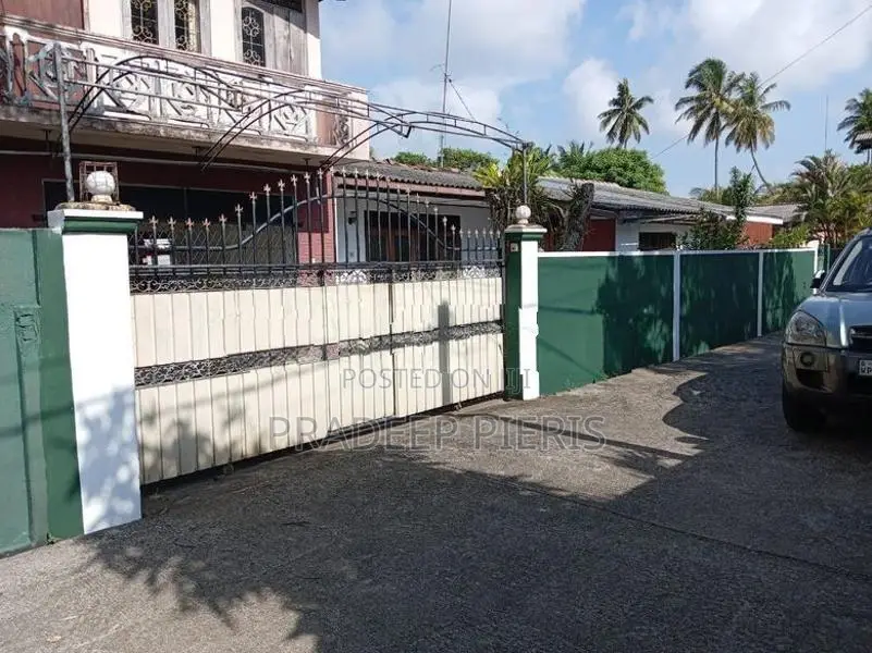 2 Storey House 50m To Galle Road,Panadura