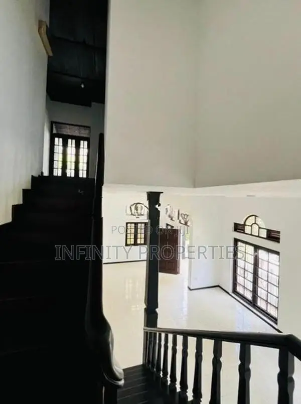 (AF078) For Sale – Spacious Multi-Level Residence in Battaramulla