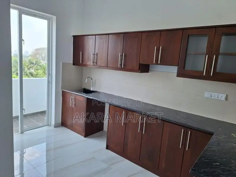 Aston Residency - Unfurnished Apartment for Sale Col 5 A42348