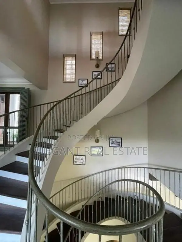 04 Bedroom Furnished House for Rent in Colombo 05 (A1388)