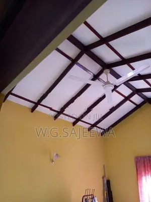 7perch 3Bedroom 2story house for sale seeduwa