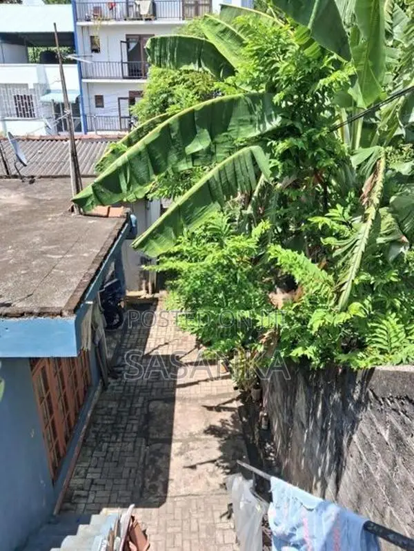 Dehiwala Attidiya Road 2 Bed Rooms House For Sale