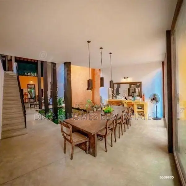 Brand New Luxury 4BR House for Sale in Palawatta