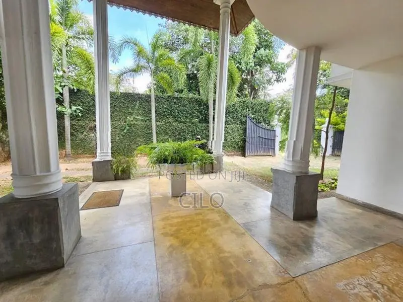 5BR House for Rent in Nawala