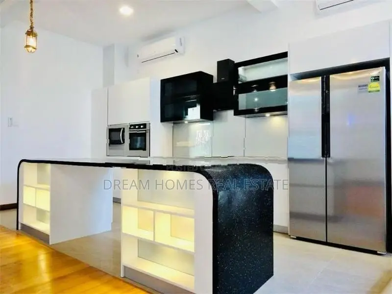 Architectural Designed 4-Storey Super Luxury House for Sale in Pelawat