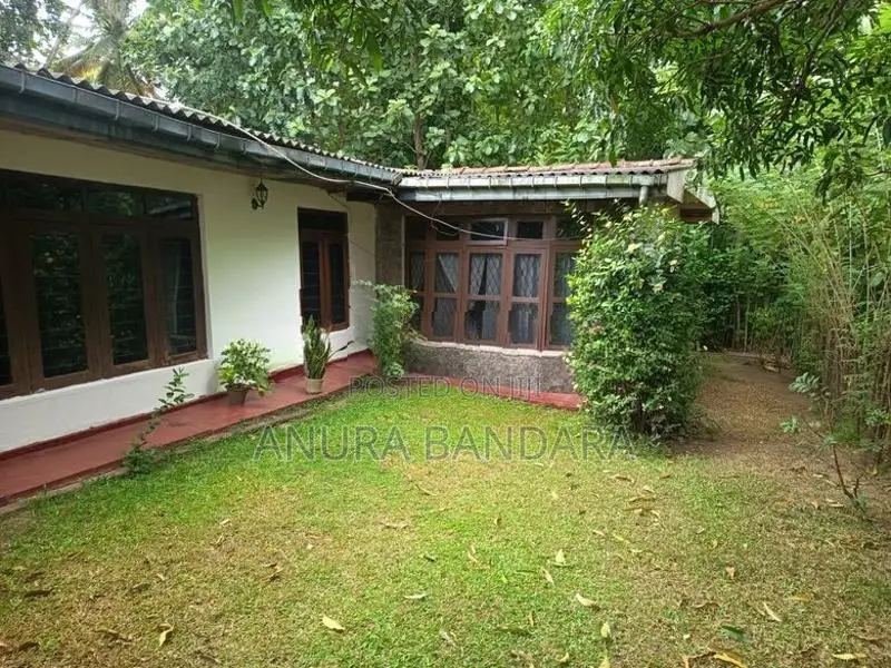 Land with House for Sale Near Kundasale Town