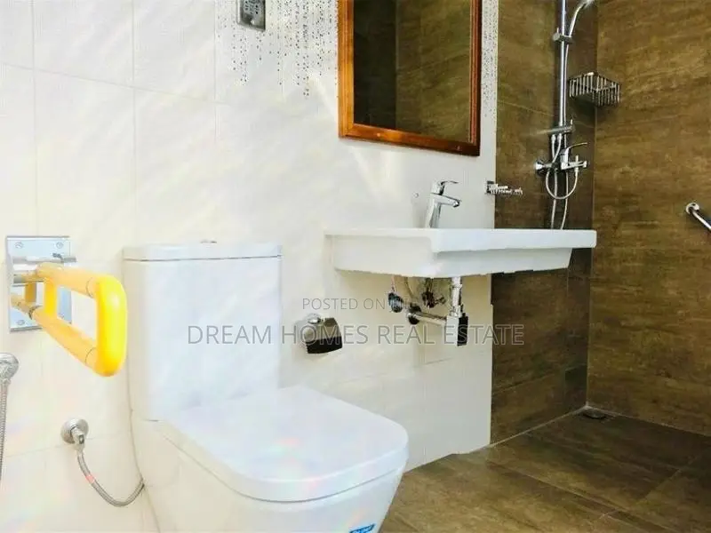 Architectural Designed 4-Storey Super Luxury House for Sale in Pelawat