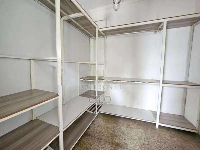5BR House for Rent in Nawala