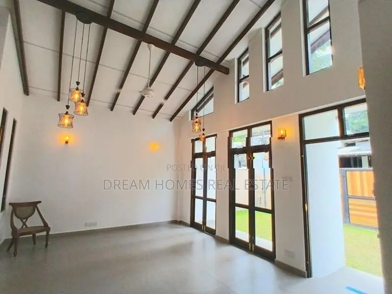 Brand New Modern House for Sale – Kahathuduwa, Piliyandala