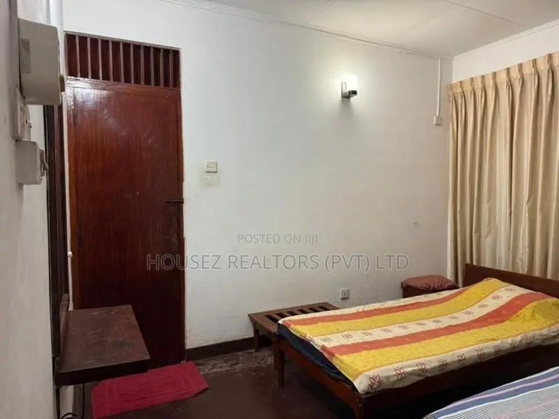 20-Room Guest House for Sale – Colombo 06