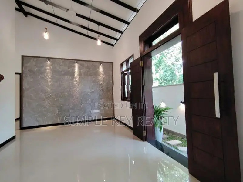 Kottawa Brand new Single stored house for sale