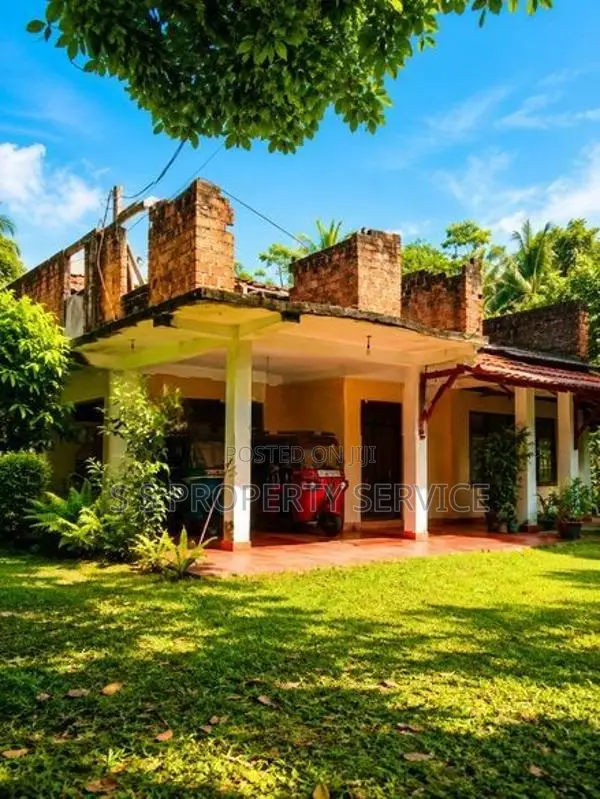 House for Sale in Dickwella (SSPH-427)