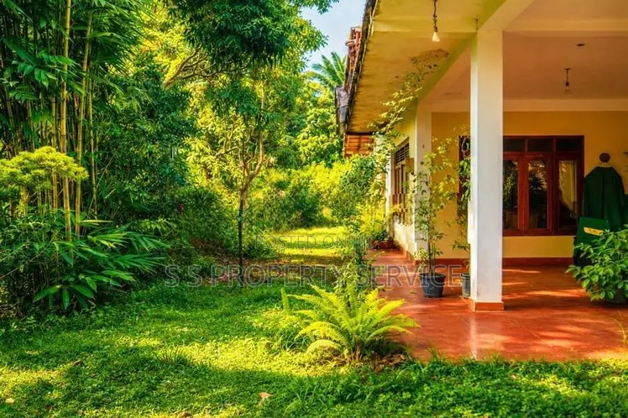 House for Sale in Dickwella (SSPH-427)