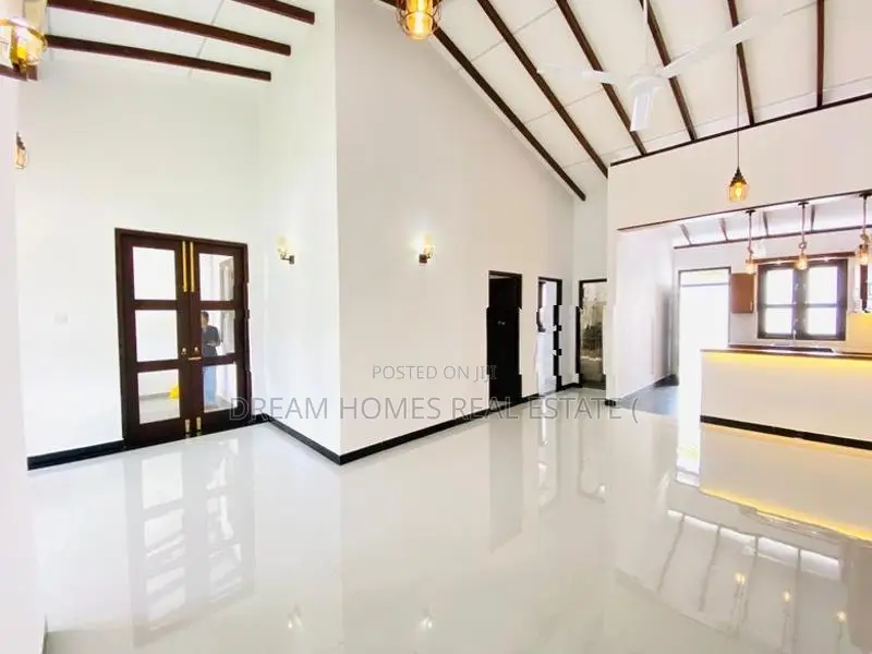 Modern Single-Storey Home for Sale – Athurugiriya