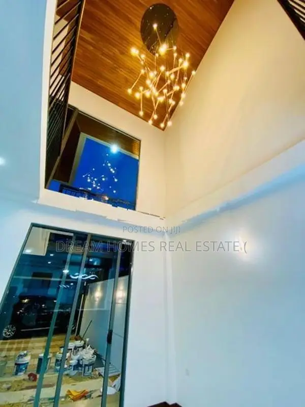 2-Storey Home for Sale – Athurugiriya