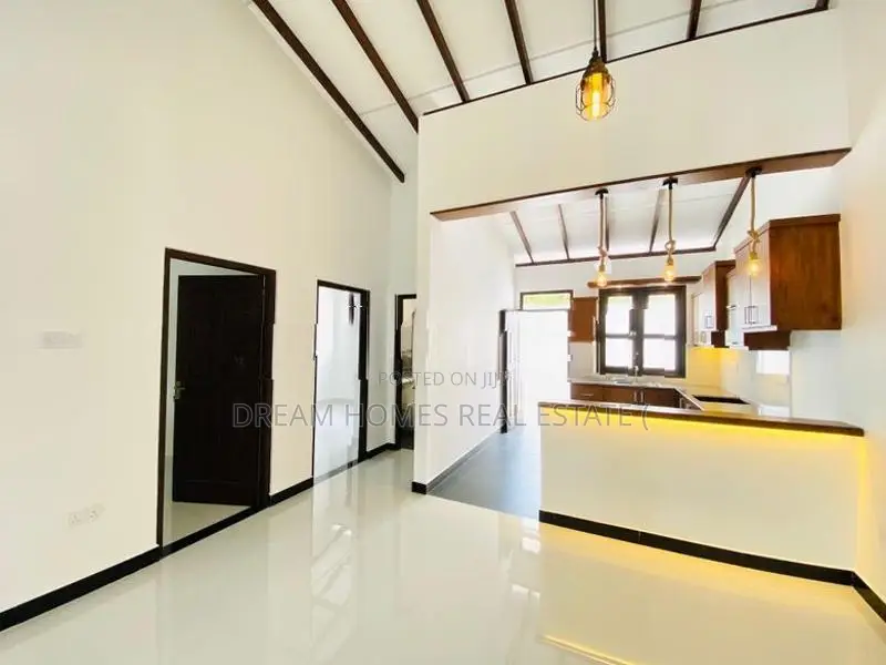 Modern Single-Storey Home for Sale – Athurugiriya