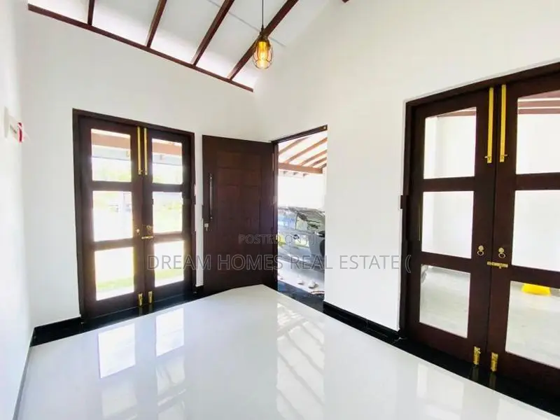Modern Single-Storey Home for Sale – Athurugiriya
