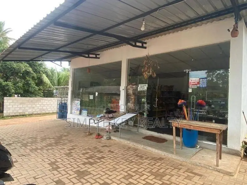 Homagama Megoda Commercial Shop for Rent