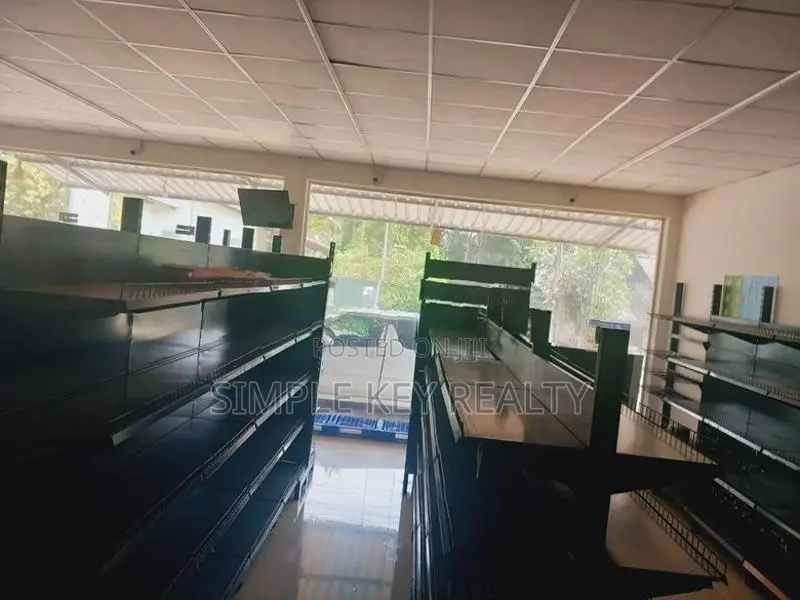 Homagama Megoda Commercial Shop for Rent