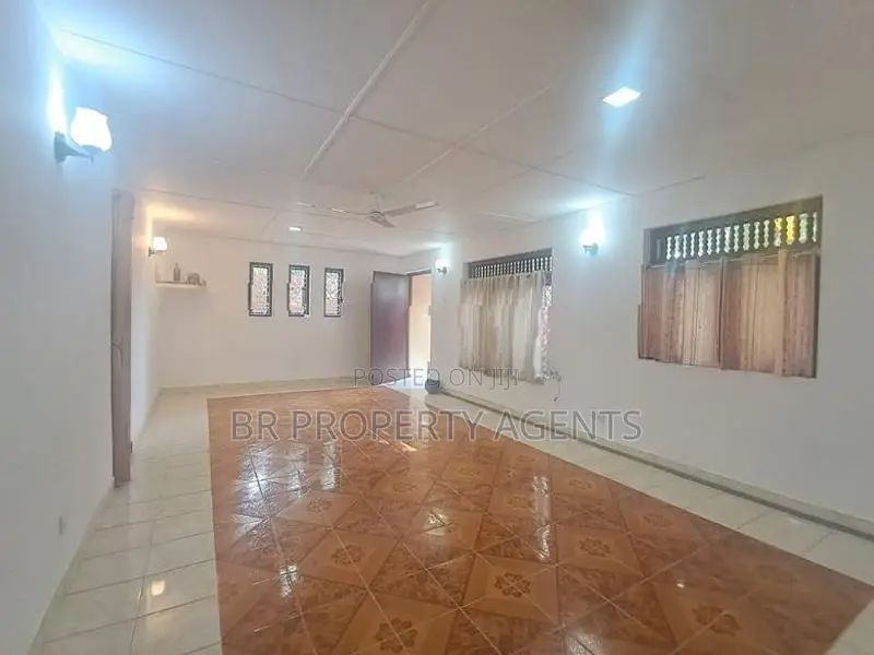 House For Sale In Ratmalana