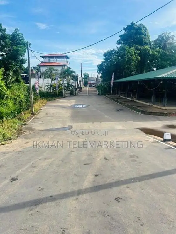 Commercial Land for Sale in Kaduwela Town