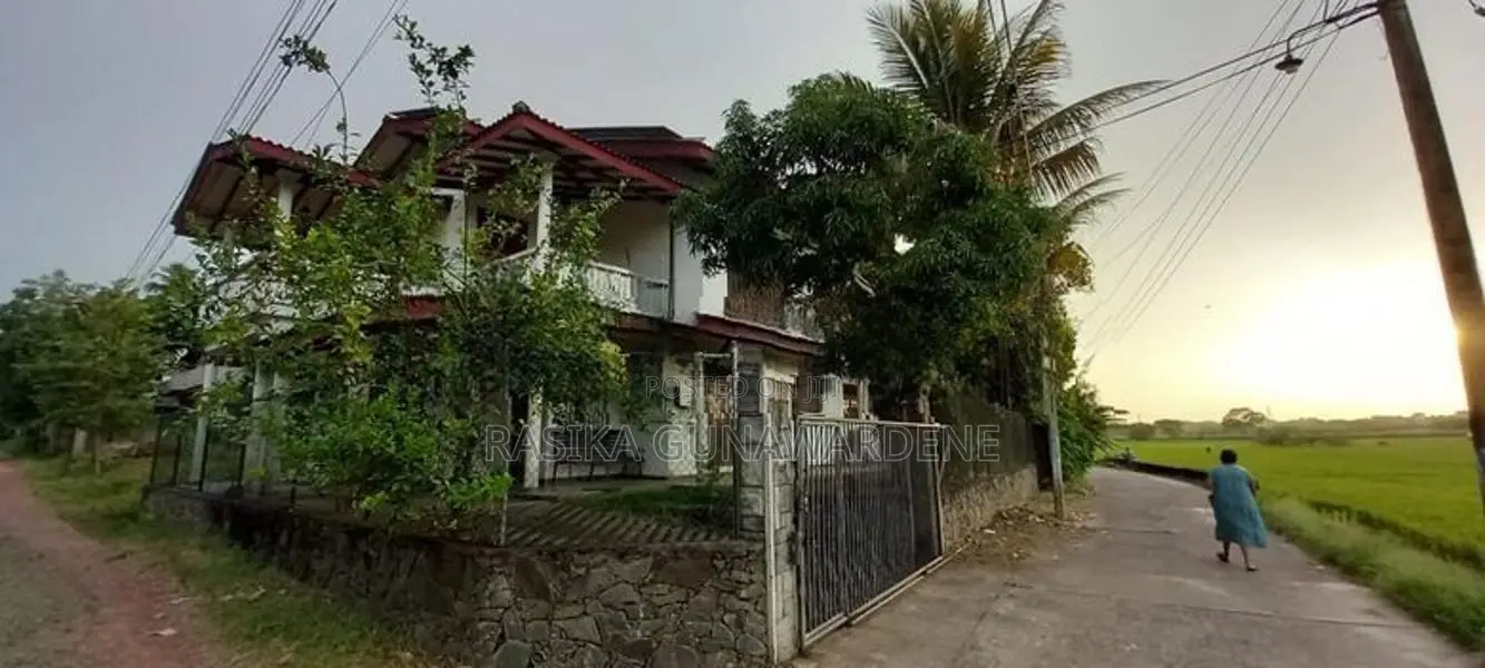 2 Story for Rent in Gampaha City