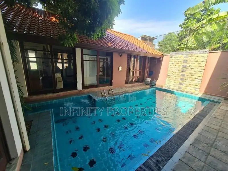 (AF081) Luxury House for sale Ambuldeniya Nugegoda