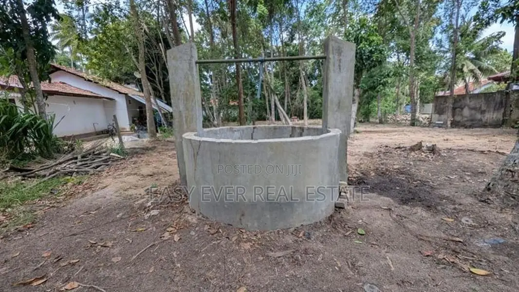 මිනුවන්ගොඩින් ඉඩමක් HS 12825