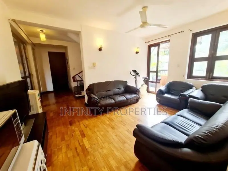 (AF081) Luxury House for sale Ambuldeniya Nugegoda