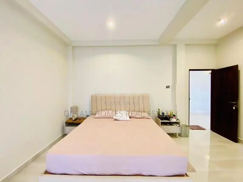 Luxury Modern Home for Sale in Athurugiriya – Near Millennium City