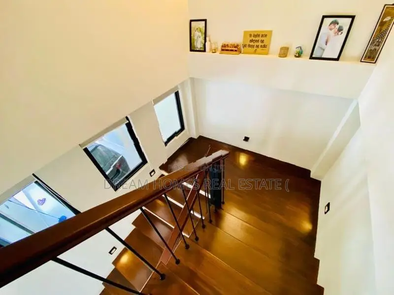 Luxury Modern Home for Sale in Athurugiriya – Near Millennium City