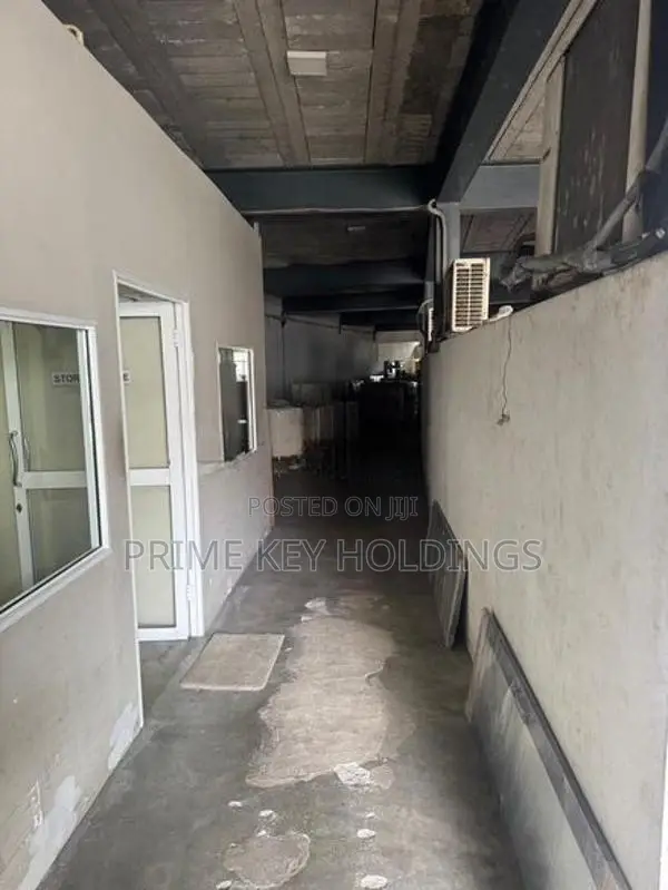 Commercial Warehouse for Rent – Pitakotte (CR144)