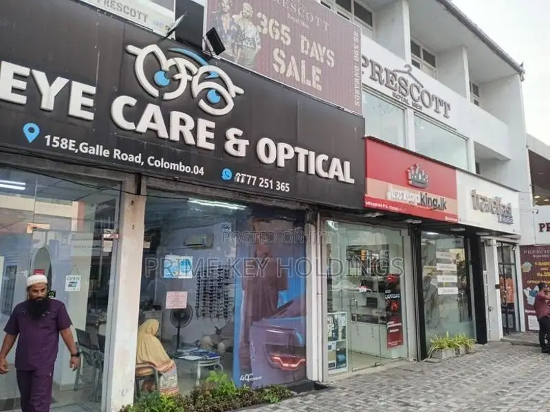 Commercial First Floor Galle Road Frontage – Colombo 04 (cr139)